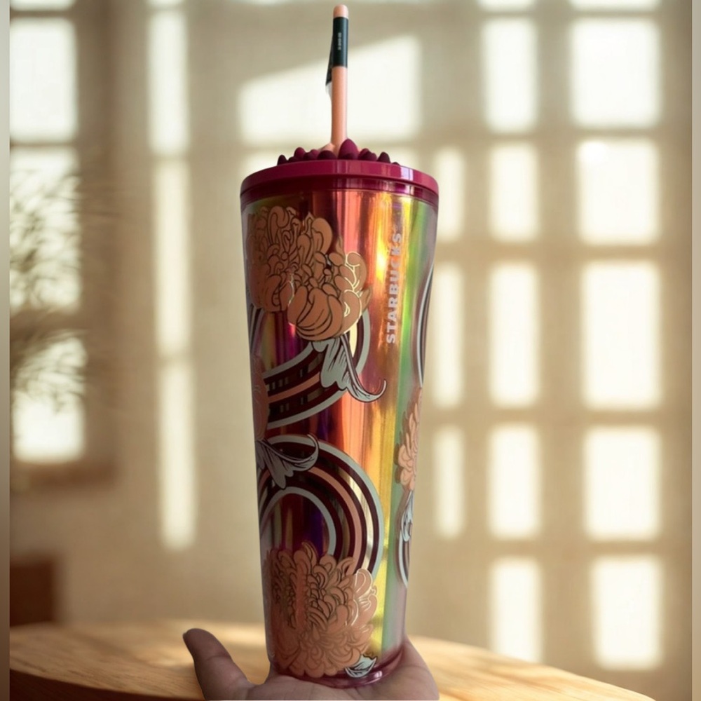 Starbucks 2024 Metallic Floral Tumbler with Silicone Lid Topper 24oz NEW